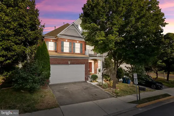 5607 Lierman Cir, CENTREVILLE, VA 20120