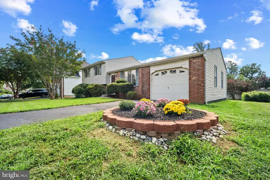 9715 Water Oak Dr, Fairfax, VA 22031 - #3
