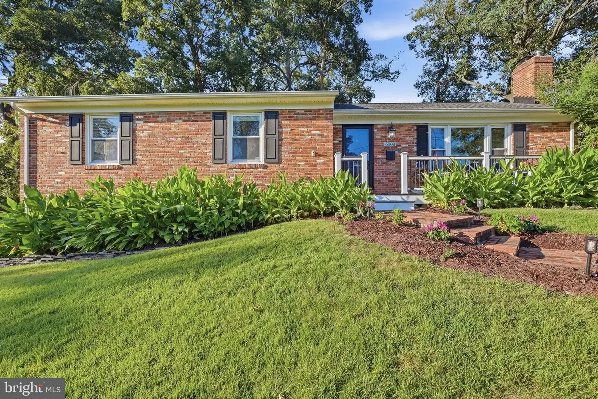 5008 Larno Dr, Alexandria, VA 22310 - #1