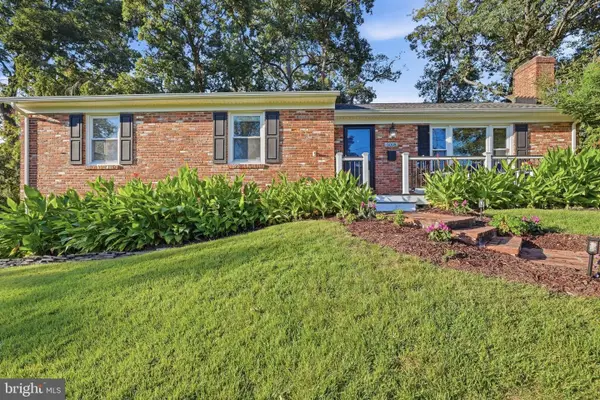 5008 Larno Dr, ALEXANDRIA, VA 22310