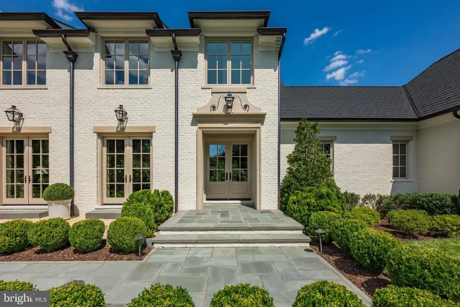 1321 Darnall Dr, McLean, VA 22101 - #2