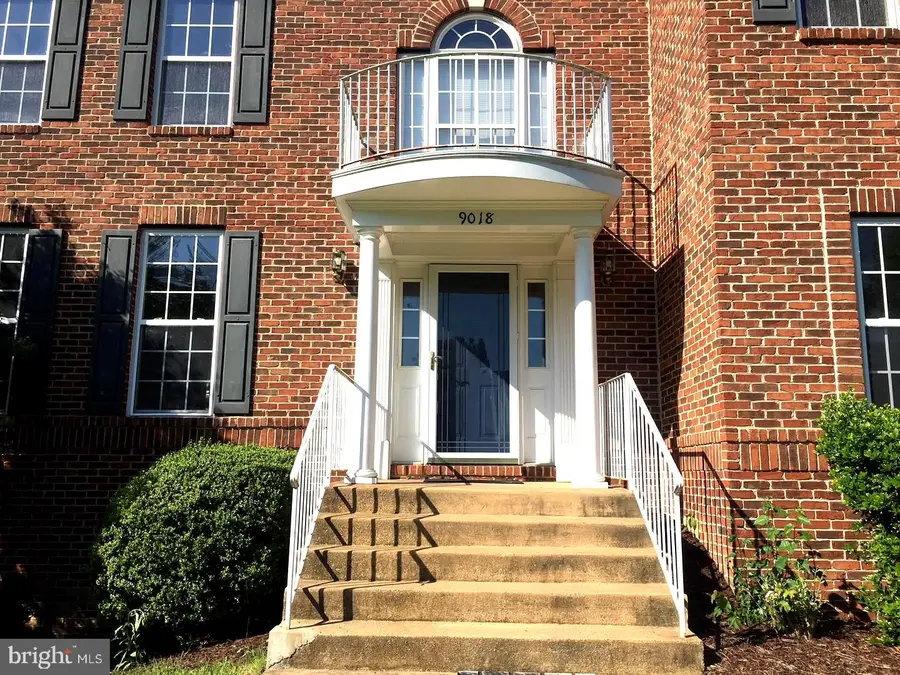 9018 Igoe St, Lorton, VA 22079 - #2