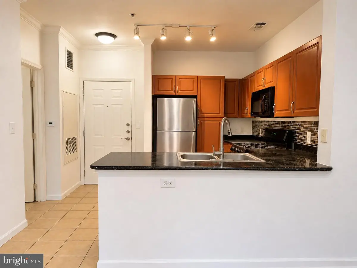 12958 Centre Park Cir #225, Herndon, VA 20171 - #1