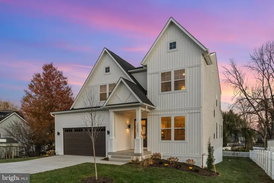 7505 Magarity Rd, Falls Church, VA 22043 - #3