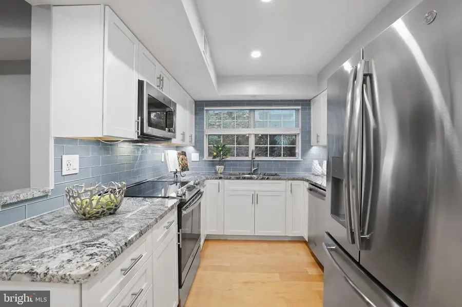 7742 New Providence #108, Falls Church, VA 22042 - #3
