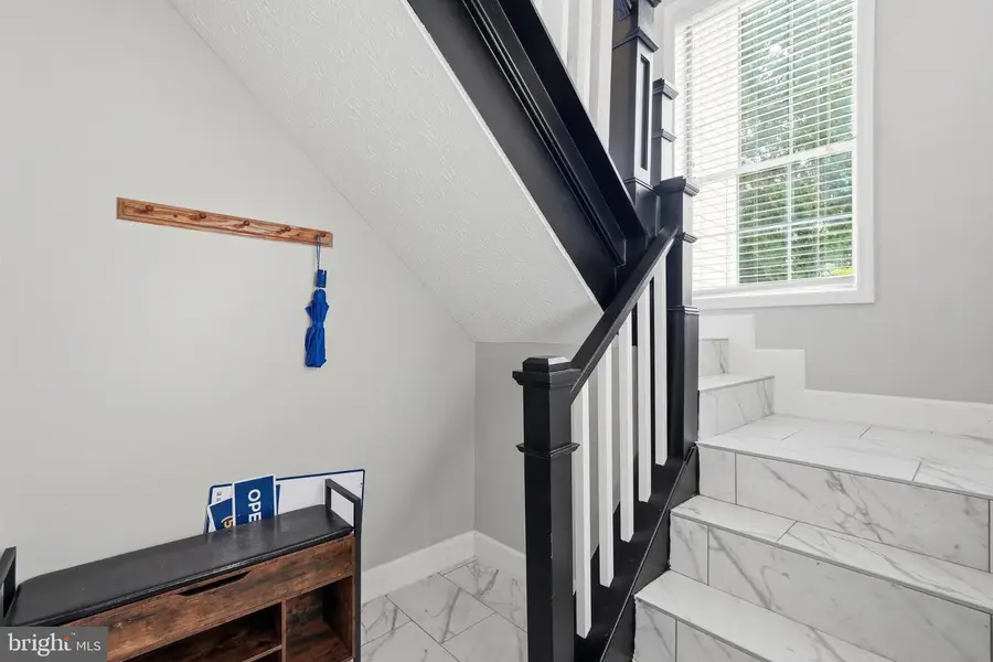 7753 Willow Point Dr #7753, Falls Church, VA 22042 - #3