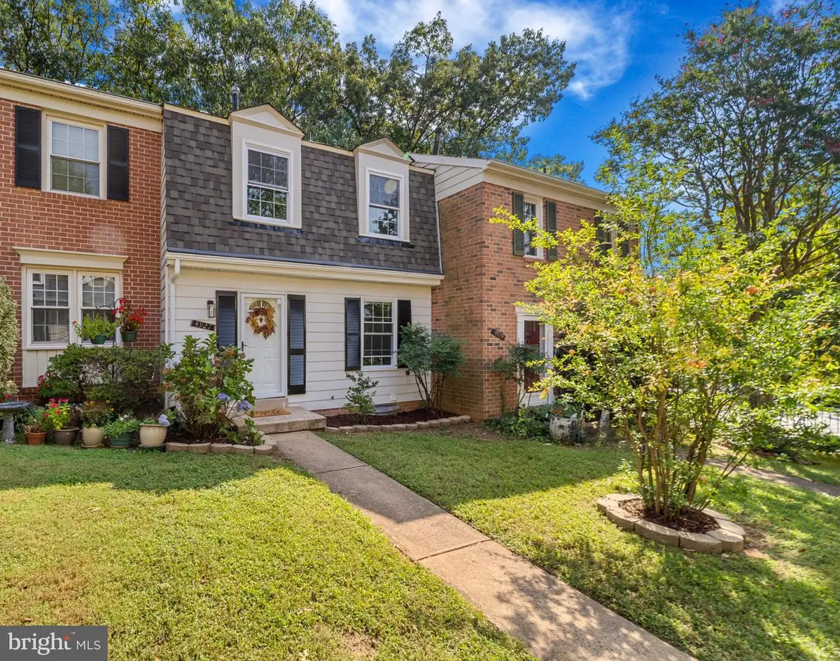 4927 Van Masdag Ct, Annandale, VA 22003 - #1