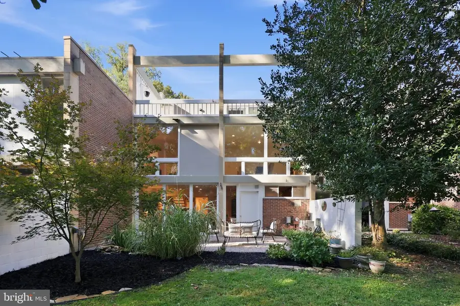 11547 Maple Ridge Rd, Reston, VA 20190 - #2