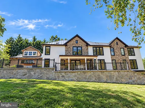6340 Old Dominion Dr, MCLEAN, VA 22101