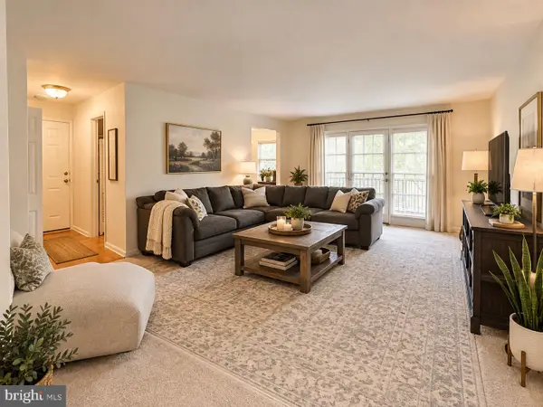 3336 Spring Ln #a-30, FALLS CHURCH, VA 22041