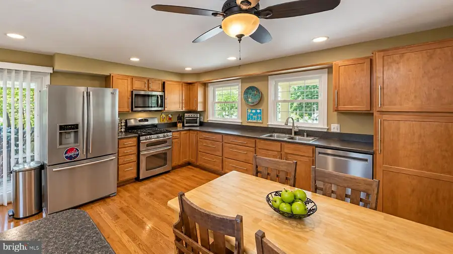 8513 Browning Ct, Annandale, VA 22003 - #3