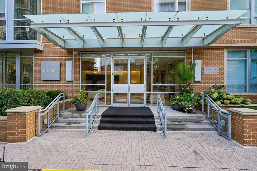12025 New Dominion Pkwy #304, Reston, VA 20190 - #2