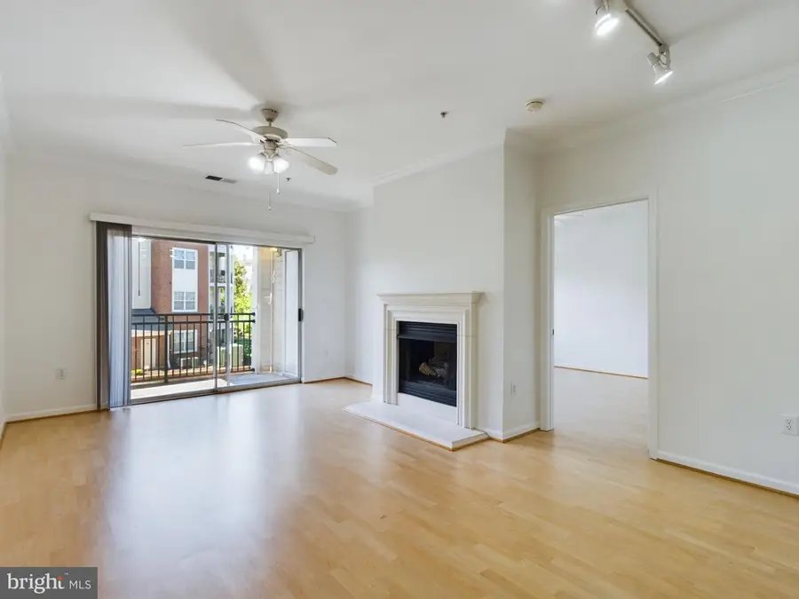 12957 Centre Park Cir #202, Herndon, VA 20171 - #3