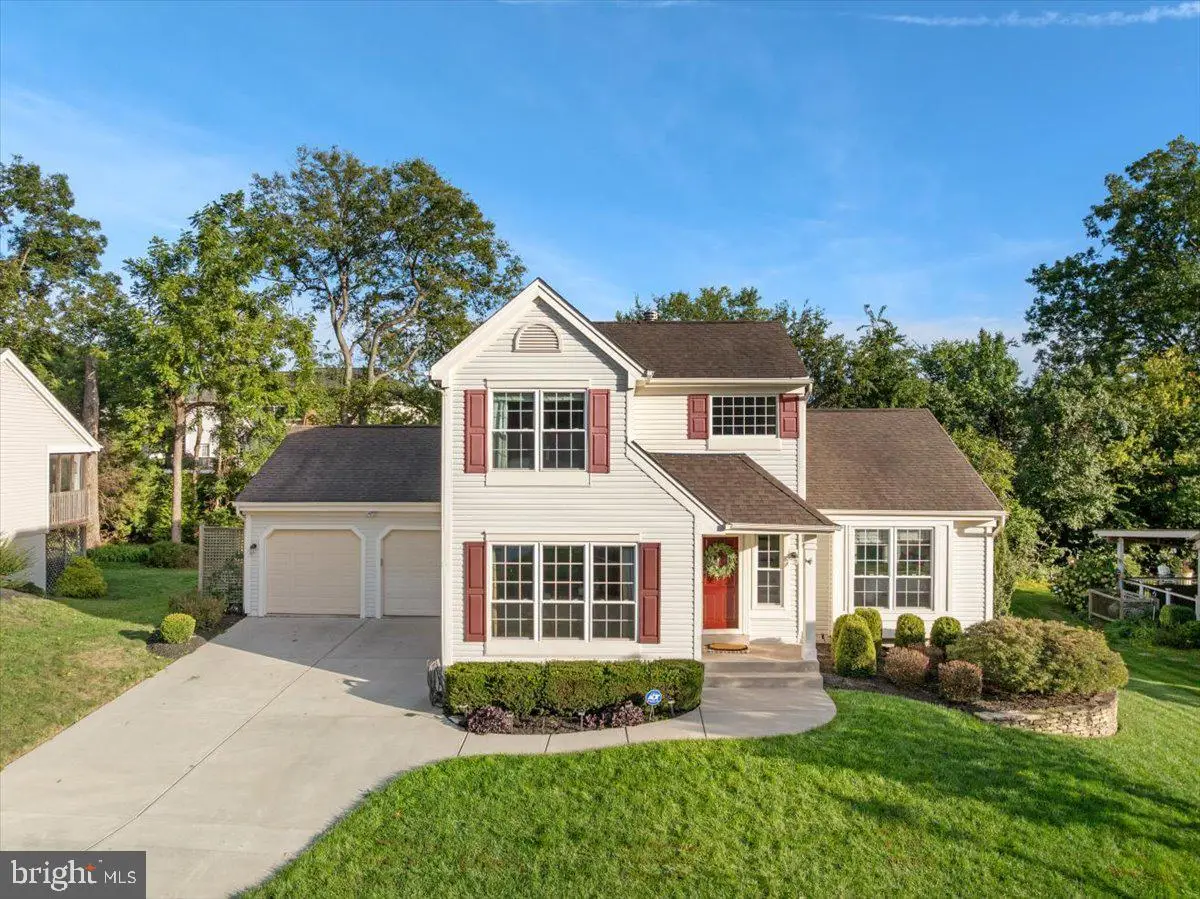 13452 Lake Shore Dr, Herndon, VA 20171 - #1
