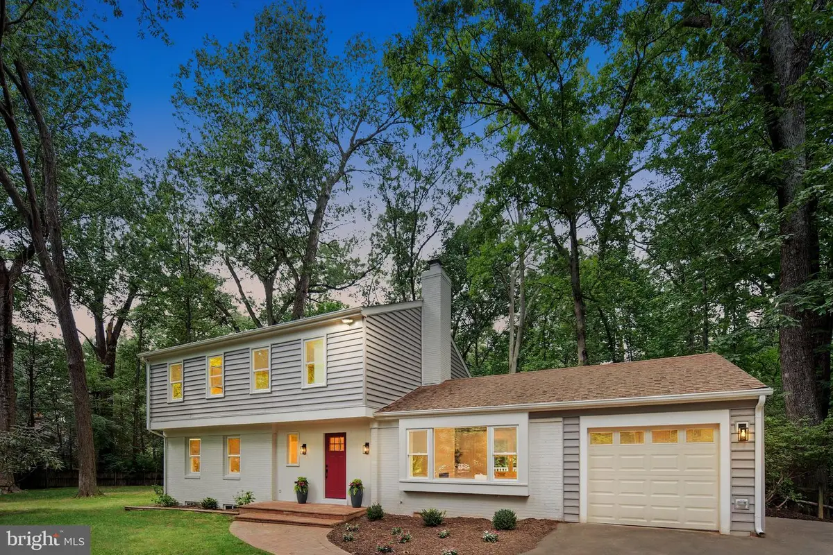 2402 Beekay Ct, Vienna, VA 22181 - #1