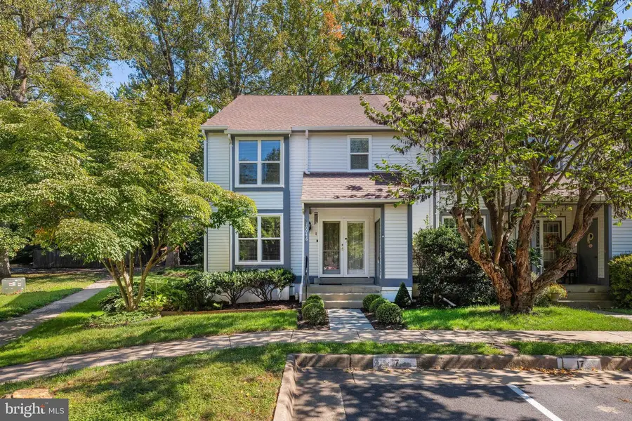 10046 Beacon Pond Ln, Burke, VA 22015 - #2
