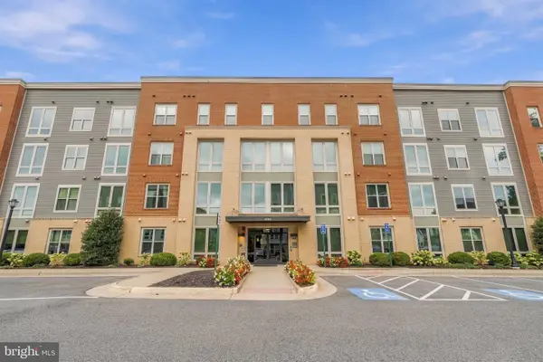 6104 Fairview Farm Dr #209, ALEXANDRIA, VA 22315