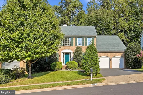 9008 Advantage Ct, BURKE, VA 22015