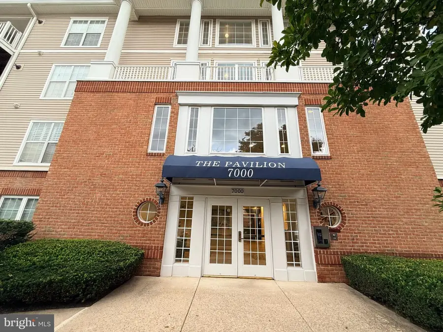 7000 Falls Reach Dr #203, Falls Church, VA 22043 - #2