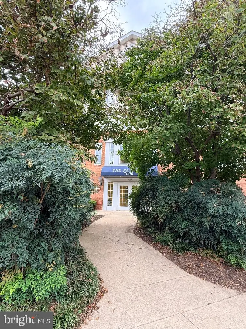 7000 Falls Reach Dr #203, Falls Church, VA 22043 - #3