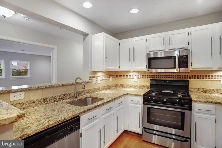 12001 Taliesin Pl #36, Reston, VA 20190 - #3