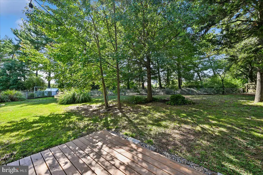 6112 Fox Hill St, Springfield, VA 22150 - #3