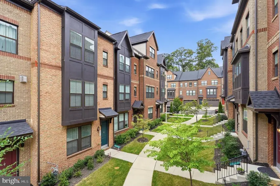 2837 Hokie Ln, Alexandria, VA 22306 - #3