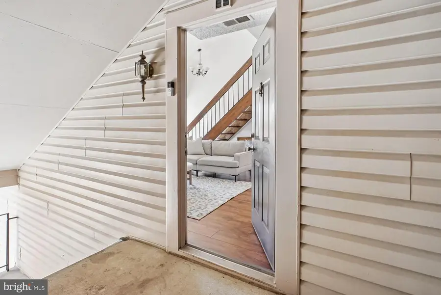6931 Mary Caroline Cir #i, Alexandria, VA 22310 - #2