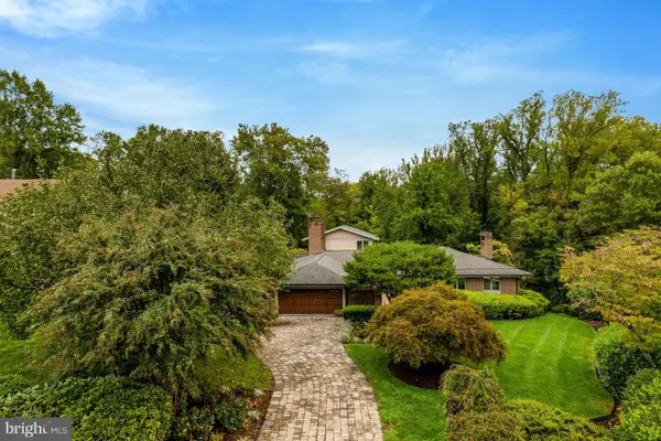 6952 Kyleakin Ct, MCLEAN, VA 22101