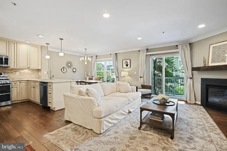 12908 Fair Briar Ln, Fairfax, VA 22033 - #2
