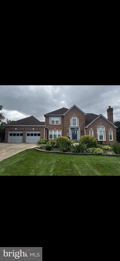 5808 Hampton Forest Way, Fairfax, VA 22030 - #1