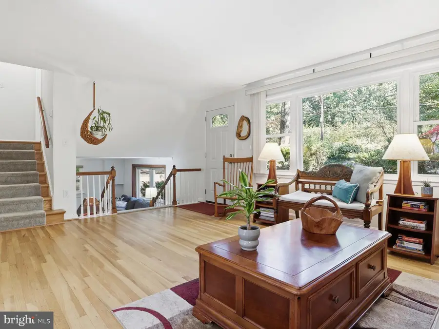 3420 Greentree Dr, Falls Church, VA 22041 - #3