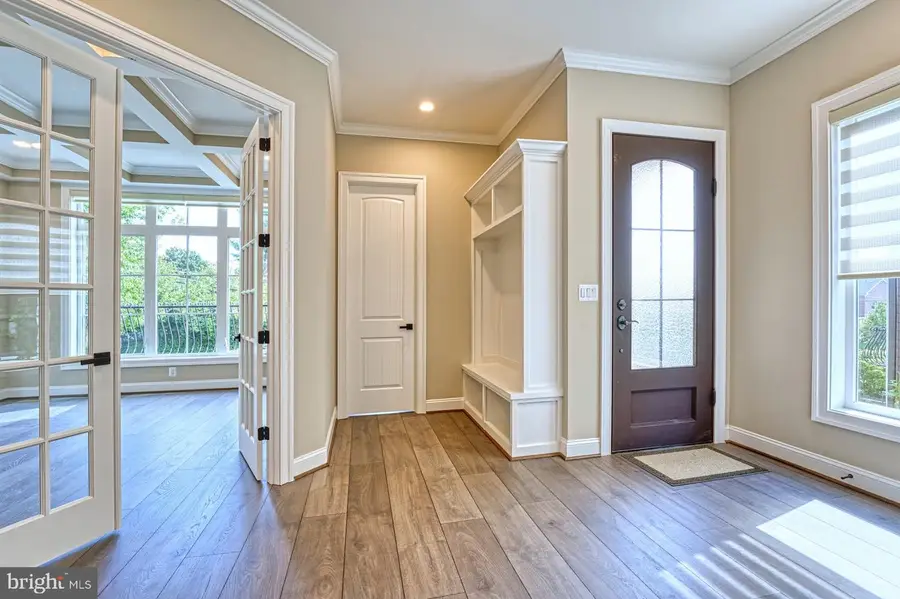 1600 Great Falls St, McLean, VA 22101 - #3