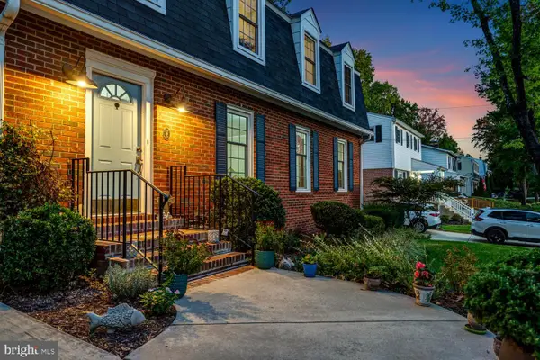 8629 Curtis Ave, ALEXANDRIA, VA 22309