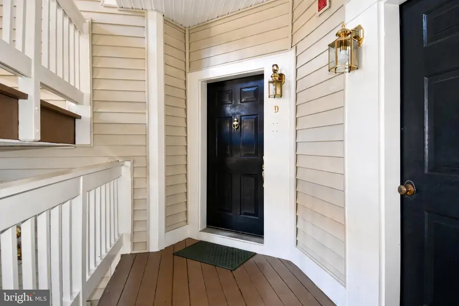 6974 Ellingham Cir #d, Alexandria, VA 22315 - #2