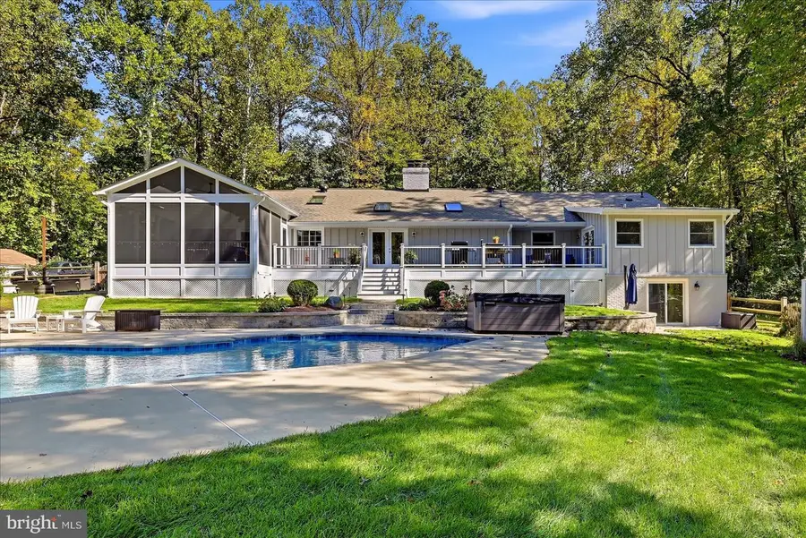 7510 Willowbrook Rd, Fairfax Station, VA 22039 - #2