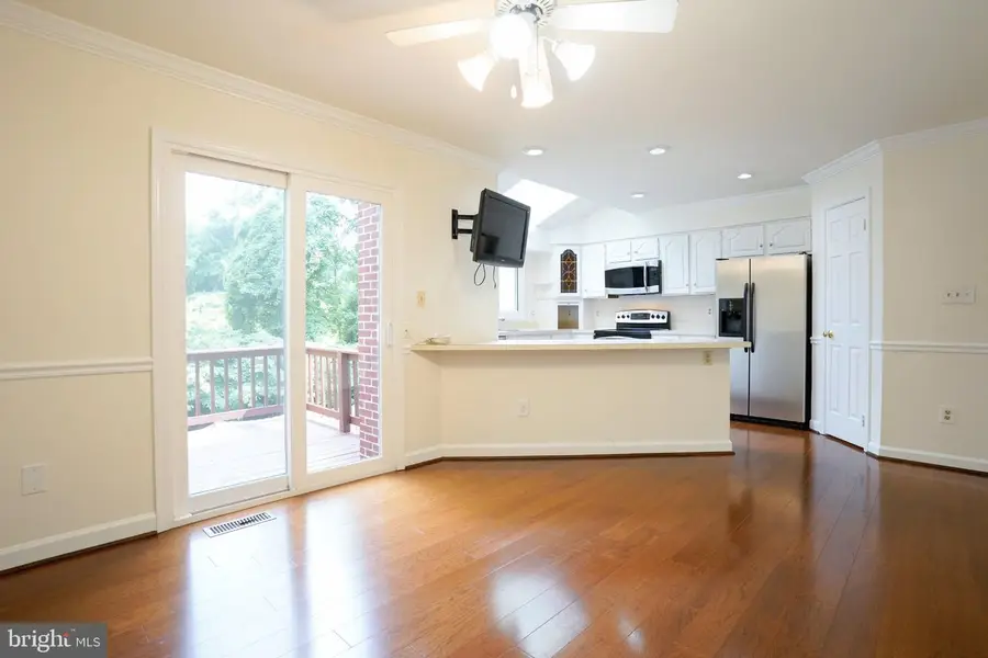 6856 Mclean Province Cir, Falls Church, VA 22043 - #3