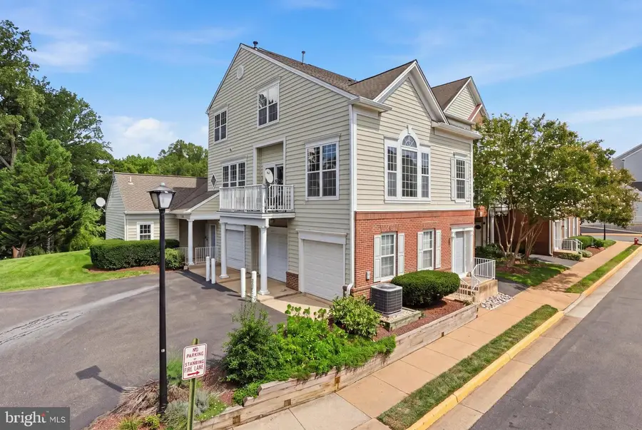 6350 Hawk View Ct #a, Alexandria, VA 22312 - #3