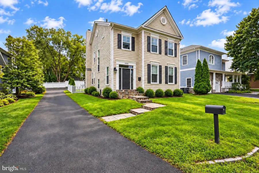 1505 Spring Vale Ave, McLean, VA 22101 - #2