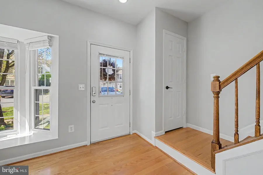 3013 Mcmaster Ct, Herndon, VA 20171 - #3