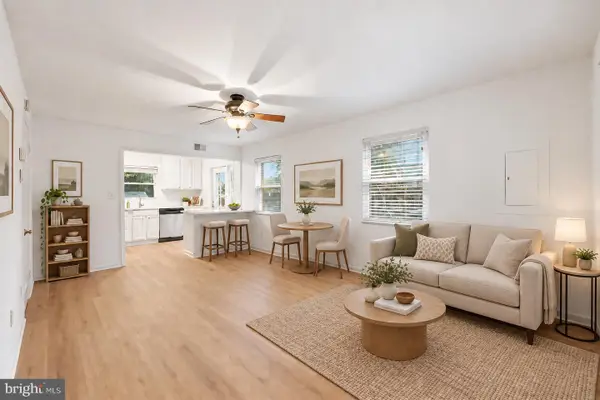 2304 Fairview Ter, ALEXANDRIA, VA 22303