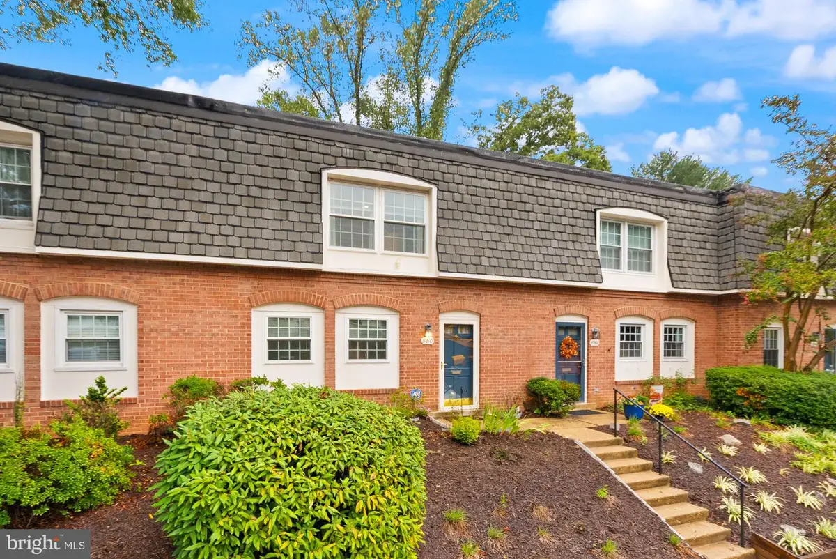 8210 Tory Rd #139, Springfield, VA 22152 - #1