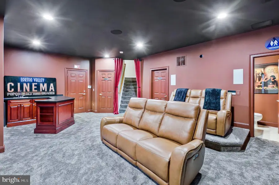 8313 Dockray Ct, Lorton, VA 22079 - #2