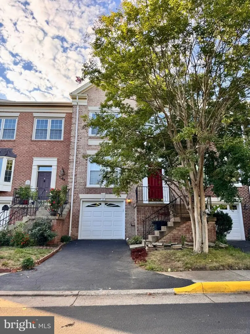 14308 Winding Woods Ct, Centreville, VA 20120 - #2