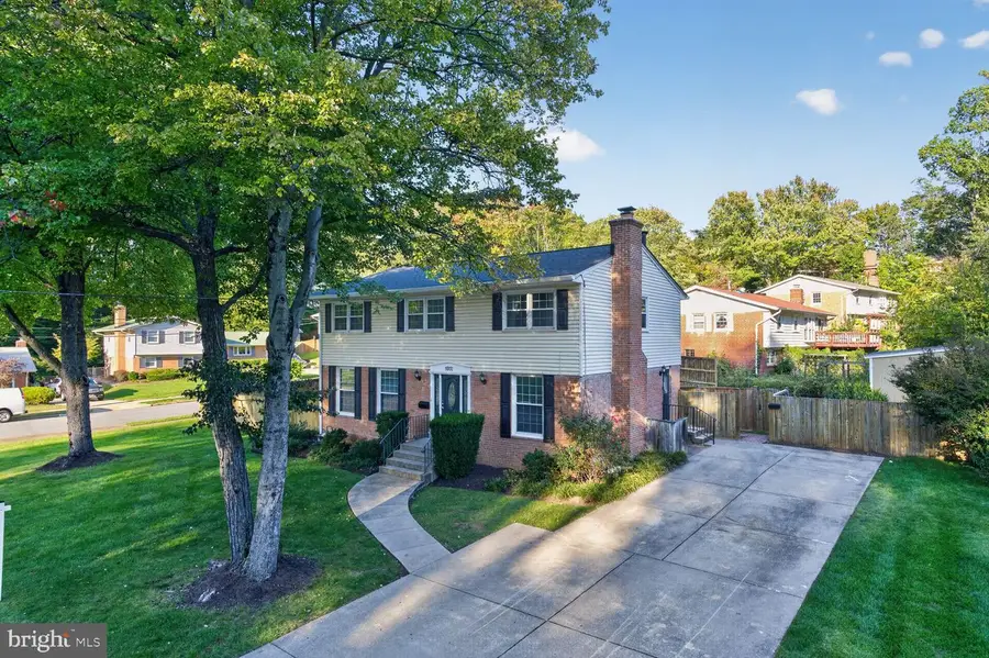5931 Thomas Dr, Springfield, VA 22150 - #2