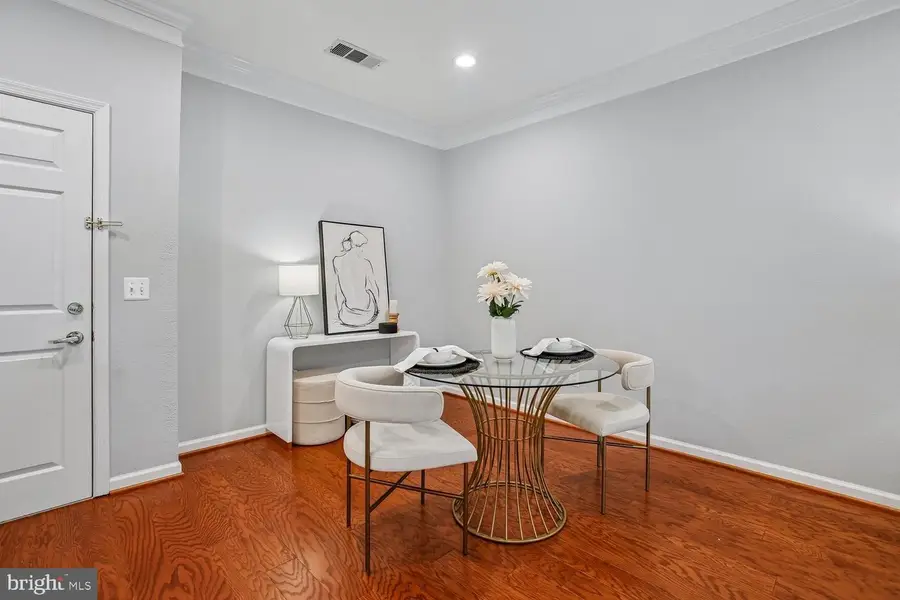 1571 Spring Gate Dr #6106, McLean, VA 22102 - #2