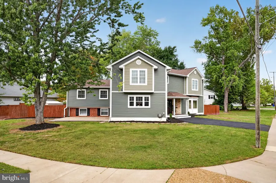 8004 Frye Rd, Alexandria, VA 22309 - #2