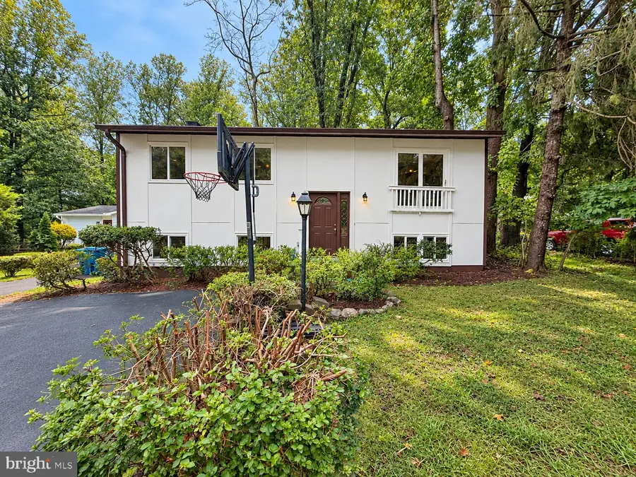 2368 Old Trail Dr, Reston, VA 20191 - #3