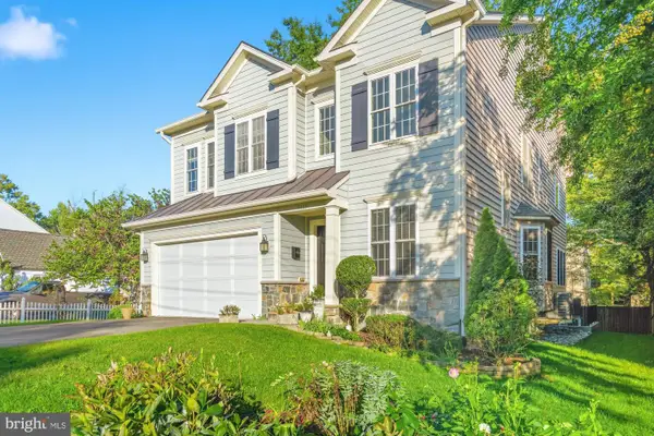 8115 Yorktown Dr, ALEXANDRIA, VA 22308