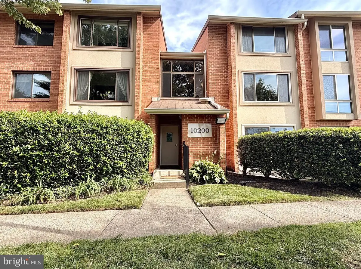 10200 Bushman Dr #104, Oakton, VA 22124 - #1